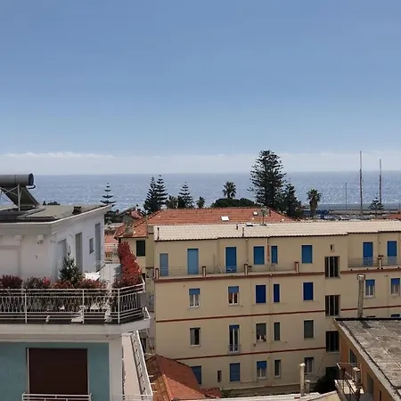 Da Mariella - Bilocale Sunset Vista Mare Апартаменты Санремо