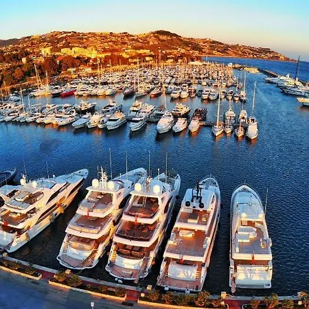 Da Mariella - Bilocale Sunset Vista Mare Апартаменты *